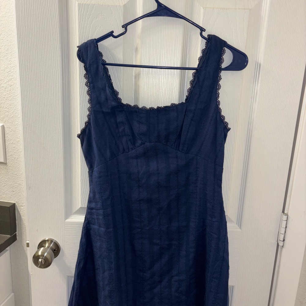 Size M Navy Blue Sleeveless Mini Dress